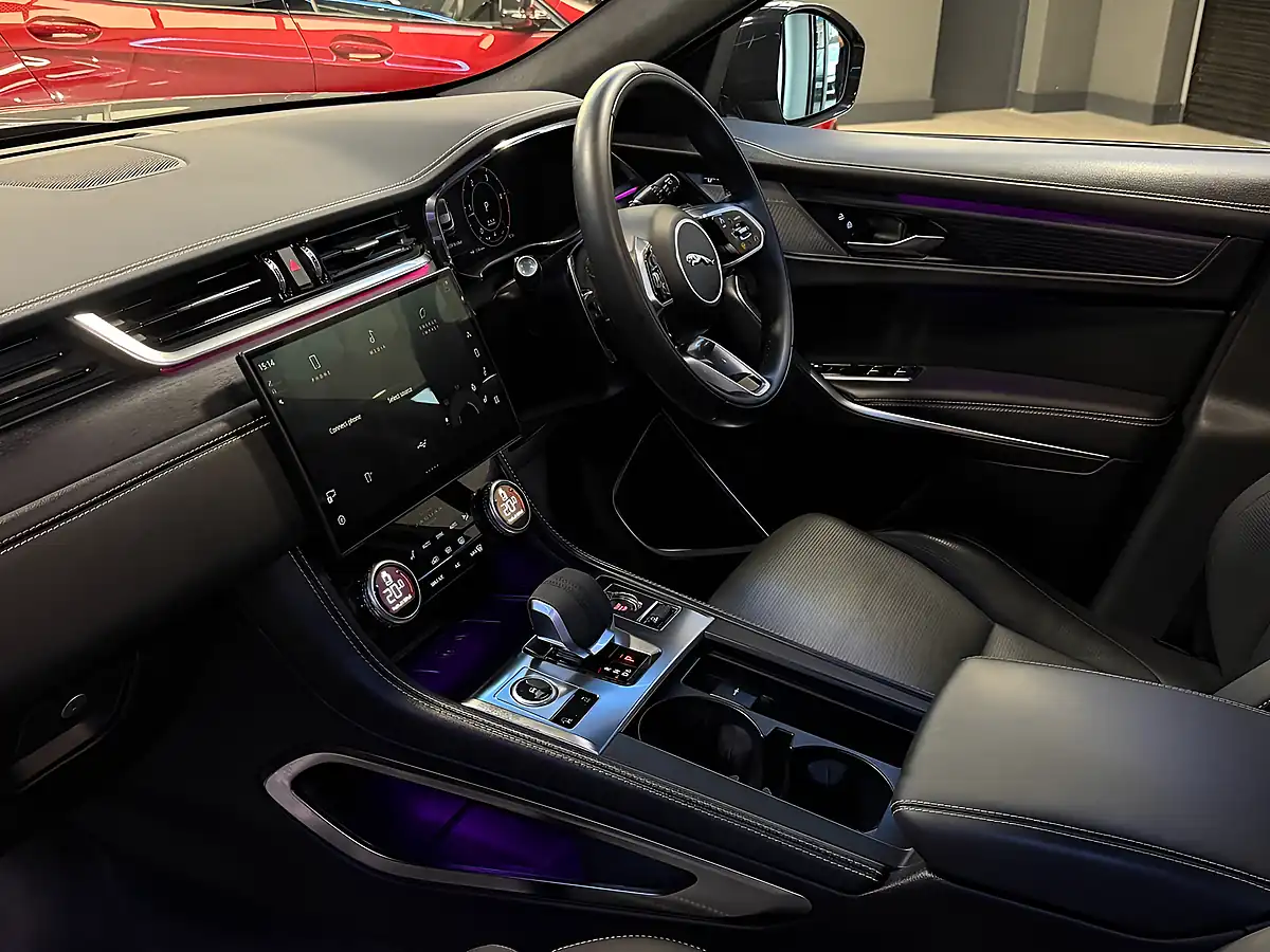 Used 2024 Jaguar F-Pace R-Dynamic Hse Grey - Interior and Exterior details 11