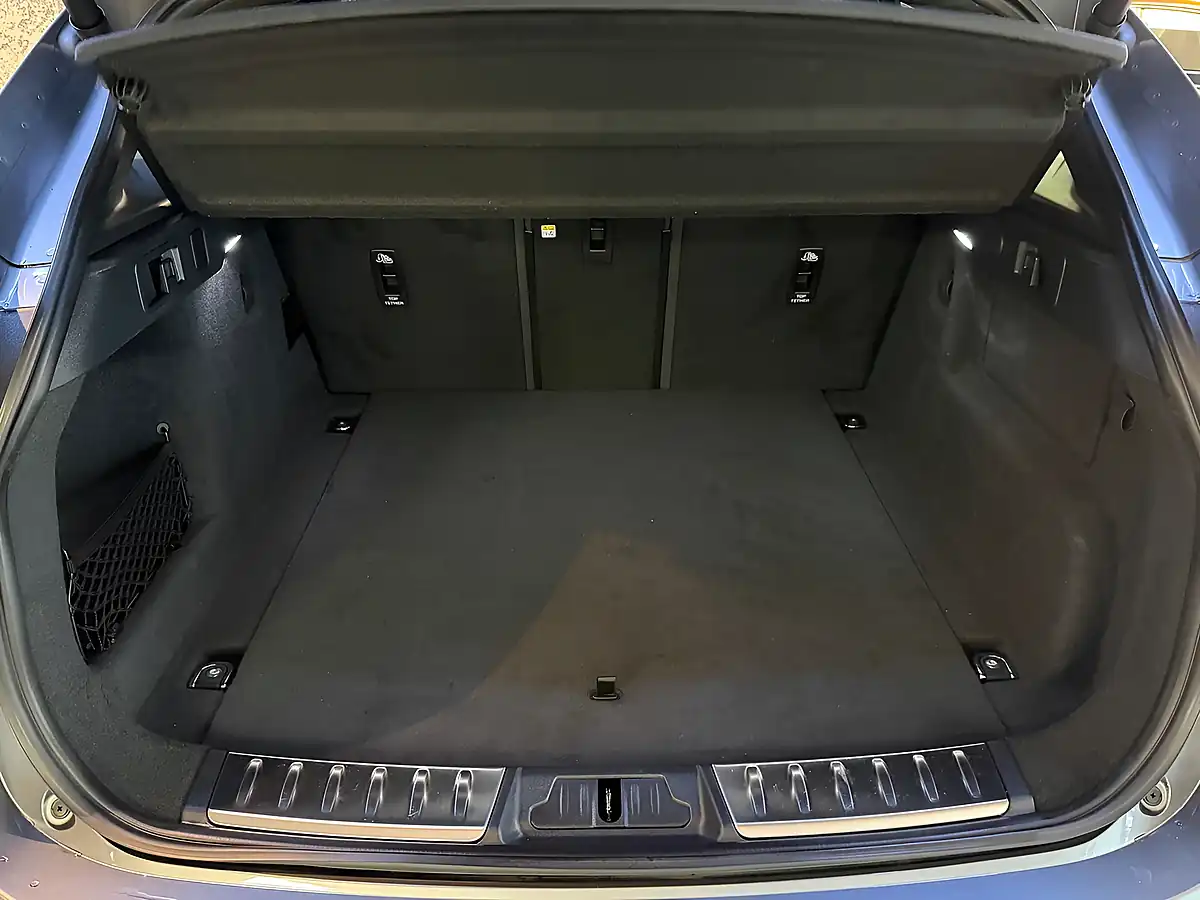 Used 2024 Jaguar F-Pace R-Dynamic Hse Grey - Interior and Exterior details 13