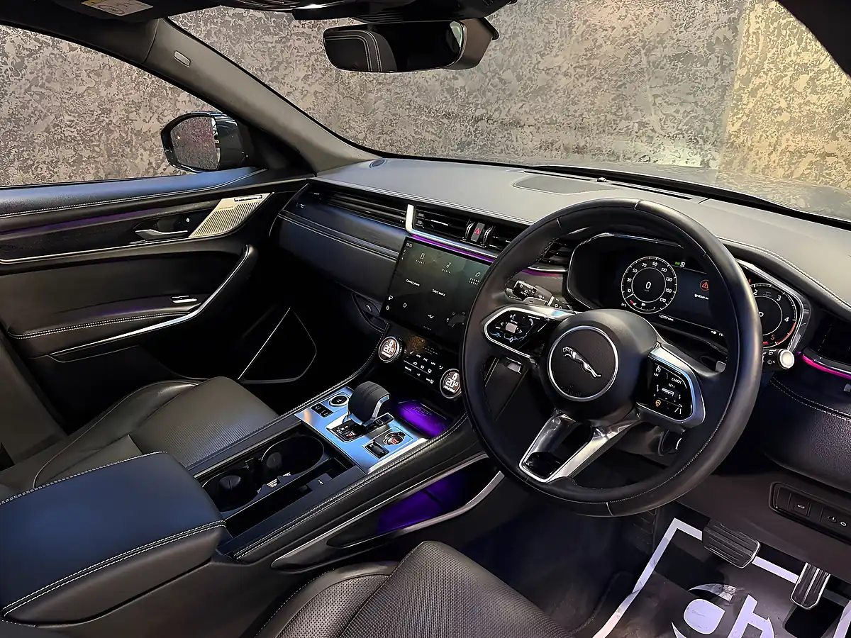 Used 2024 Jaguar F-Pace R-Dynamic Hse Grey - Interior and Exterior details 5