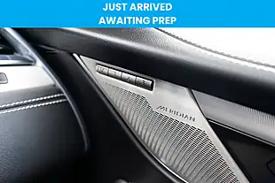 Used 2024 Jaguar F-Pace R-Dynamic Se Black Eiger Grey - Interior and Exterior details 8