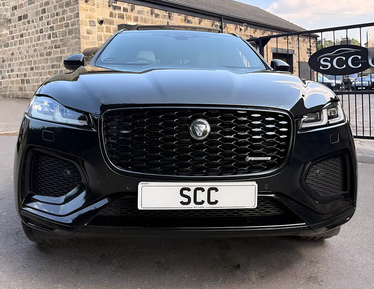 Used 2024 Jaguar F-Pace R-Dynamic Se Black Santorini Black - Interior and Exterior details 4