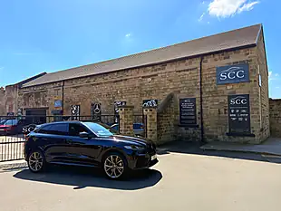 Used 2024 Jaguar F-Pace Svr 1988 Edition Midnight Amethyst - Interior and Exterior details 11