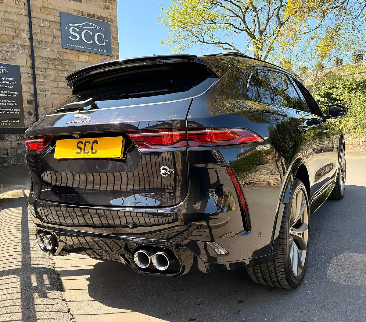 Used 2024 Jaguar F-Pace Svr 1988 Edition Midnight Amethyst - Interior and Exterior details 7