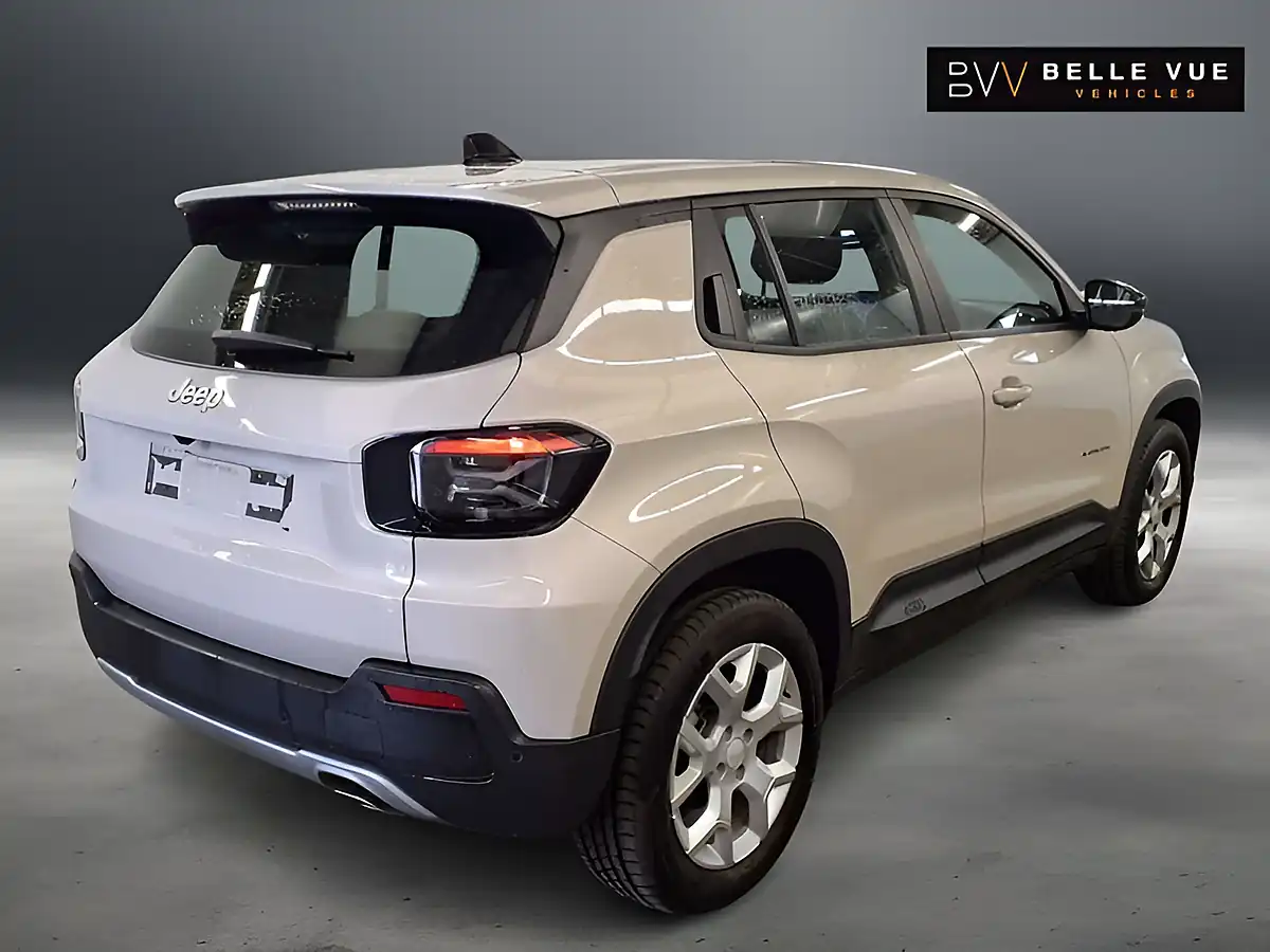 Used 2024 Jeep Avenger Altitude Snow - Interior and Exterior details 2