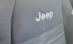 Used 2024 Jeep Avenger Longtitude Luxe Yellow - Interior and Exterior details 18