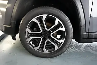 Used 2024 Jeep Compass Limited Grey - Interior and Exterior details 10