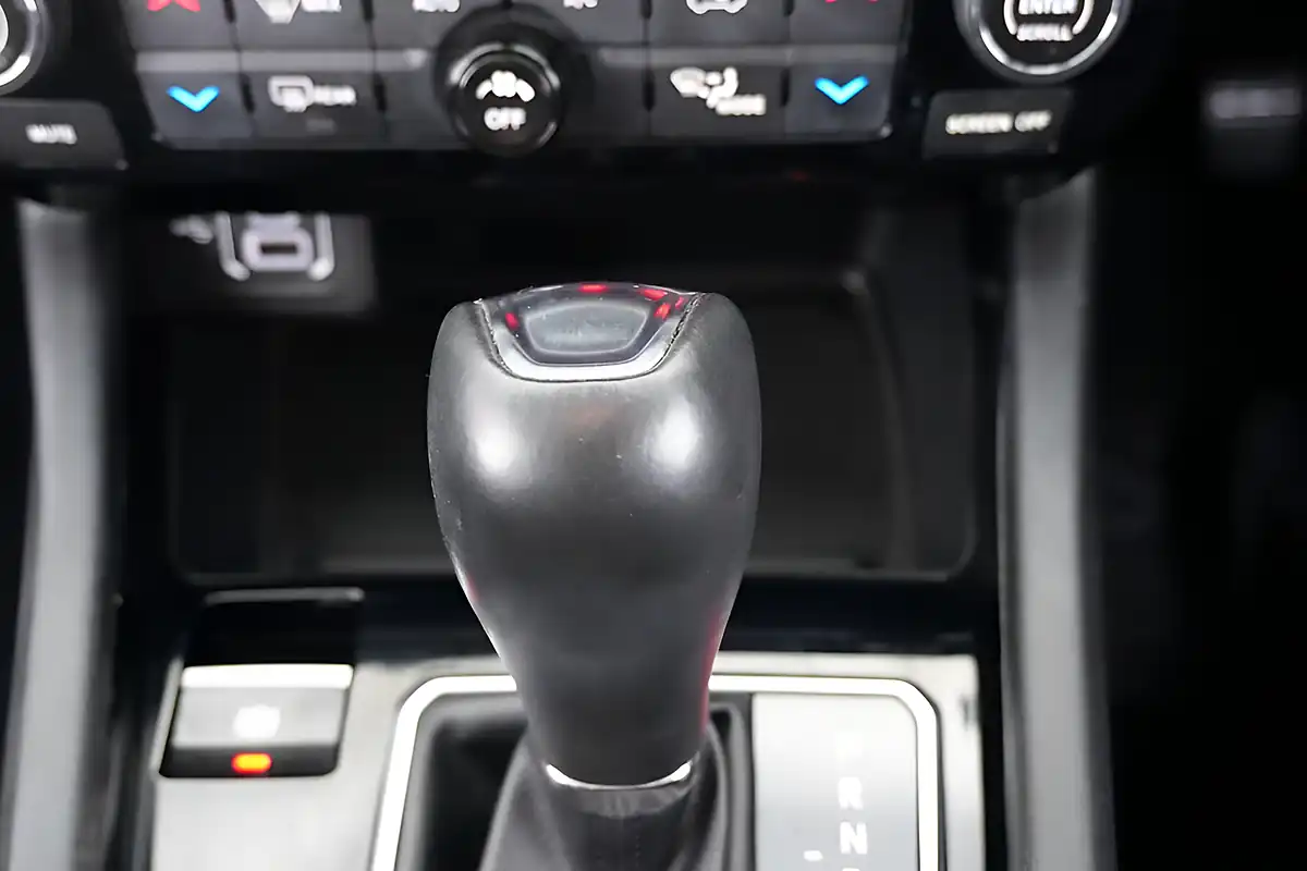 Used 2024 Jeep Compass Limited Grey - Interior and Exterior details 12