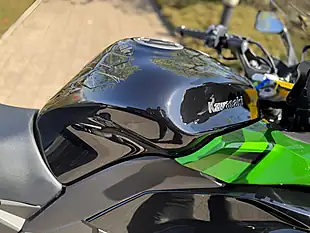 Used 2024 Kawasaki Ninja 1000 Sx Green - Interior and Exterior details 16