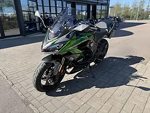 Used 2024 Kawasaki Ninja 1000 Sx Green - Interior and Exterior details 5