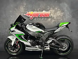 Used 2024 Kawasaki Ninja ZX-10R 1000 White - Interior and Exterior details 2