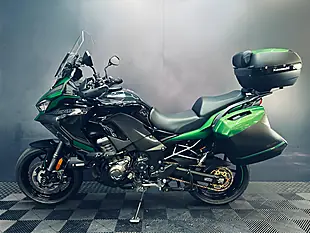 Used 2024 Kawasaki Versys 1000 Se Grand Tourer Green - Interior and Exterior details 3