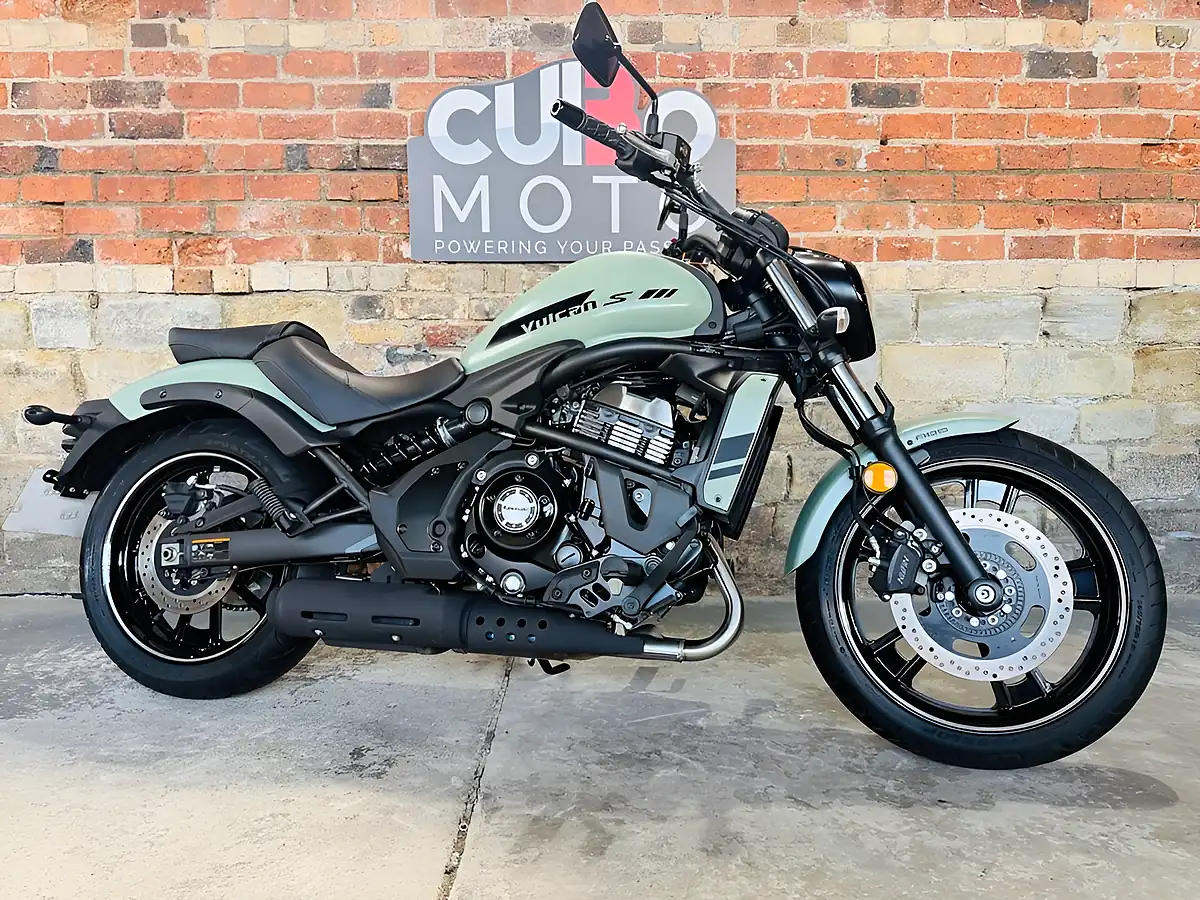 Used 2024 Kawasaki Vulcan S Abs Green - Front View