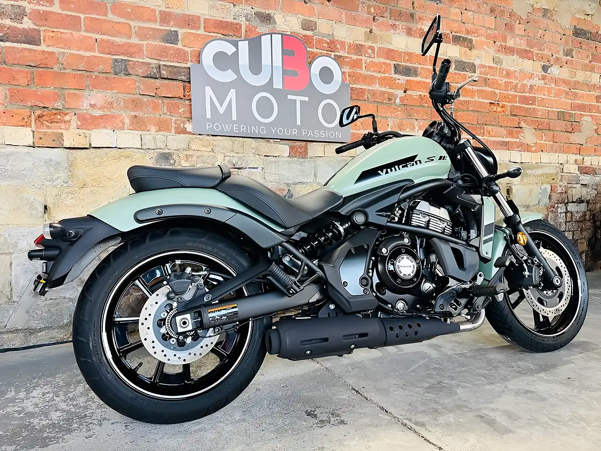 Used 2024 Kawasaki Vulcan S Abs Green - Interior and Exterior details 4