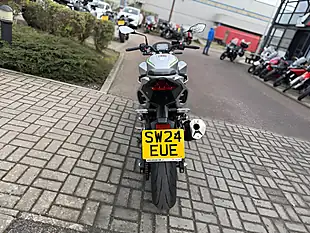 Used 2024 Kawasaki Z7 Silver/Green - Interior and Exterior details 8