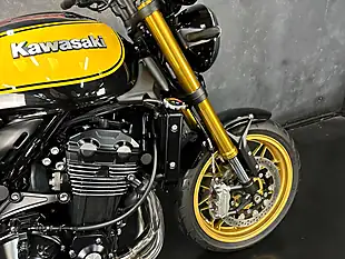 Used 2024 Kawasaki Z900 RS Se Black - Interior and Exterior details 10