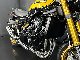 Used 2024 Kawasaki Z900 RS Se Black - Interior and Exterior details 16