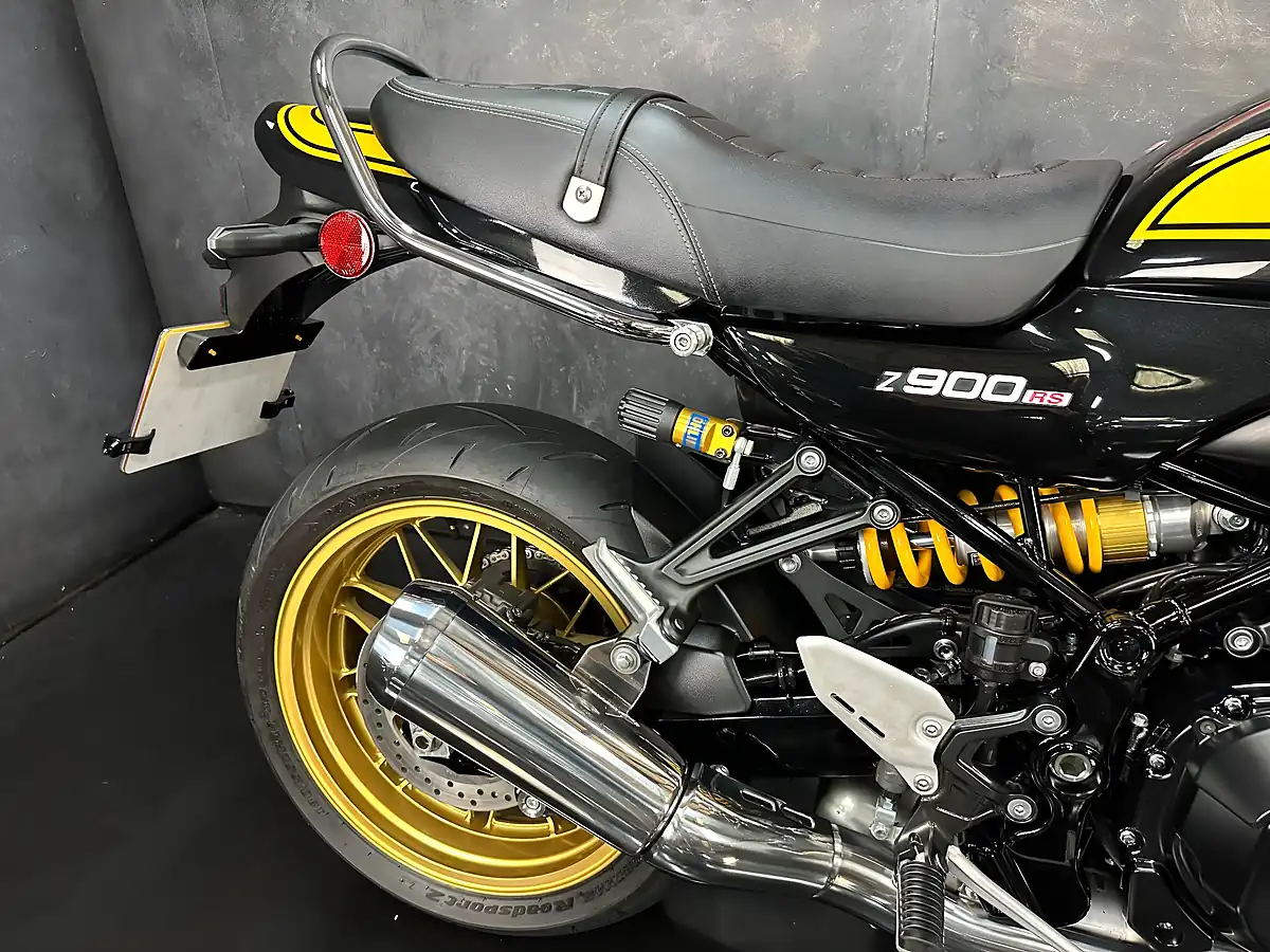 Used 2024 Kawasaki Z900 RS Se Black - Interior and Exterior details 7