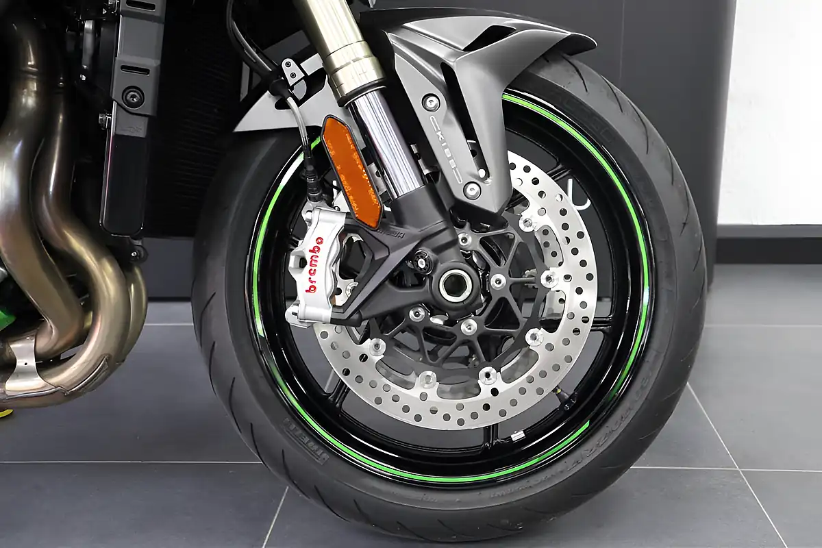 Used 2024 Kawasaki ZH2 Se Grey - Interior and Exterior details 14