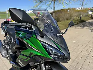 Used 2024 Kawasaki Zx 1002 Ninja 1000 Sx Green - Interior and Exterior details 15