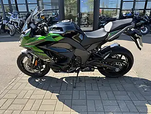 Used 2024 Kawasaki Zx 1002 Ninja 1000 Sx Green - Interior and Exterior details 6