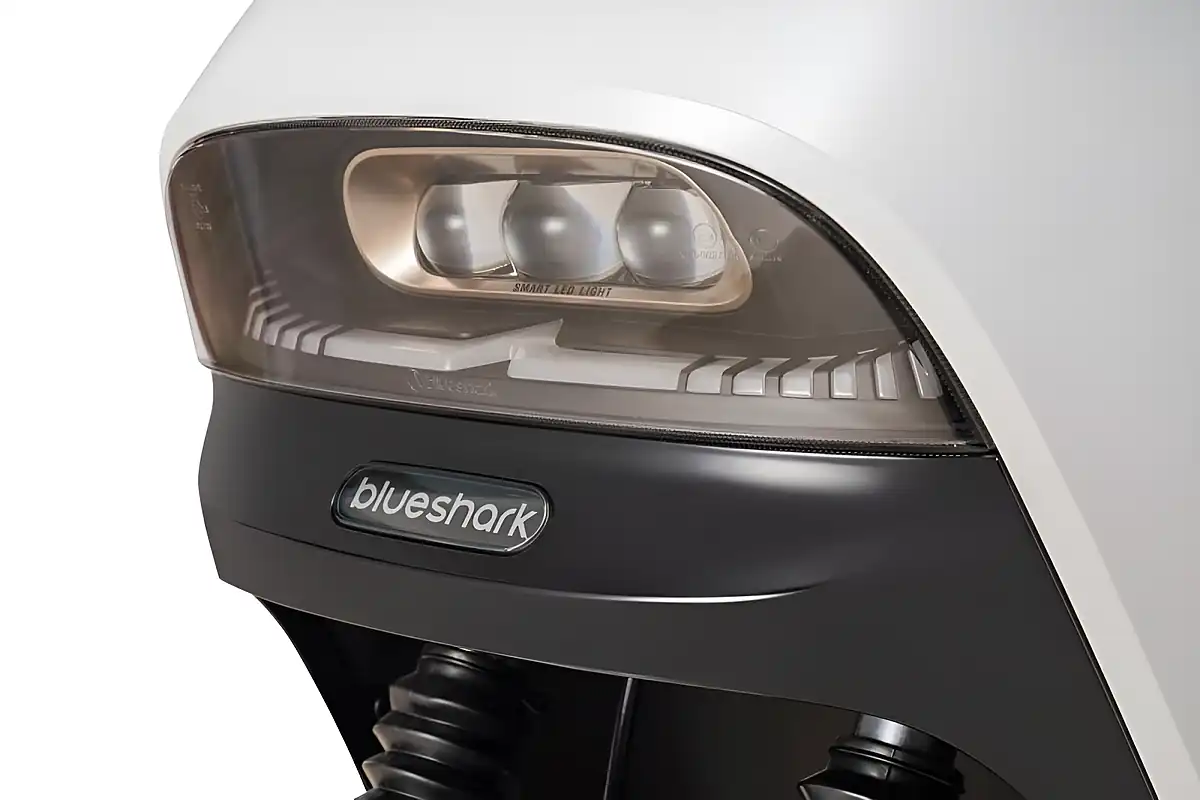 Used 2024 Keeway Blueshark 80 Black - Interior and Exterior details 3