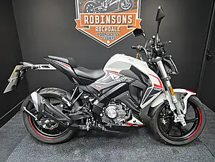 Used 2024 Keeway Rkf 125 White - Interior and Exterior details 2