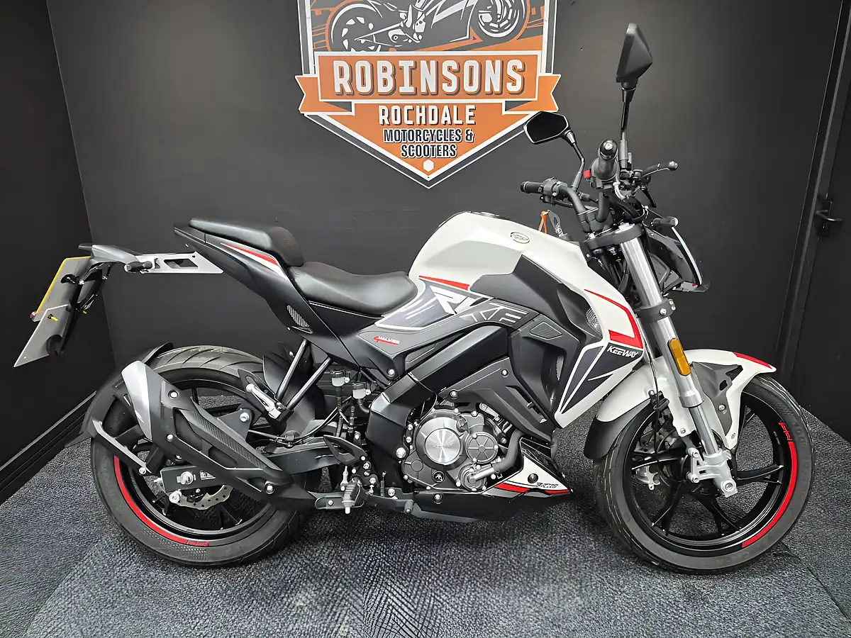 Used 2024 Keeway Rkf 125 White - Interior and Exterior details 2