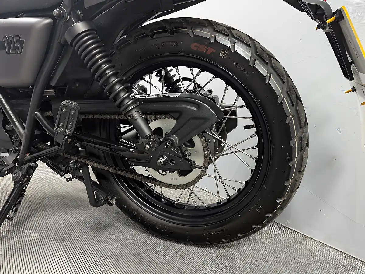 Used 2024 Keeway X-Light 125 Black/Silver - Interior and Exterior details 10
