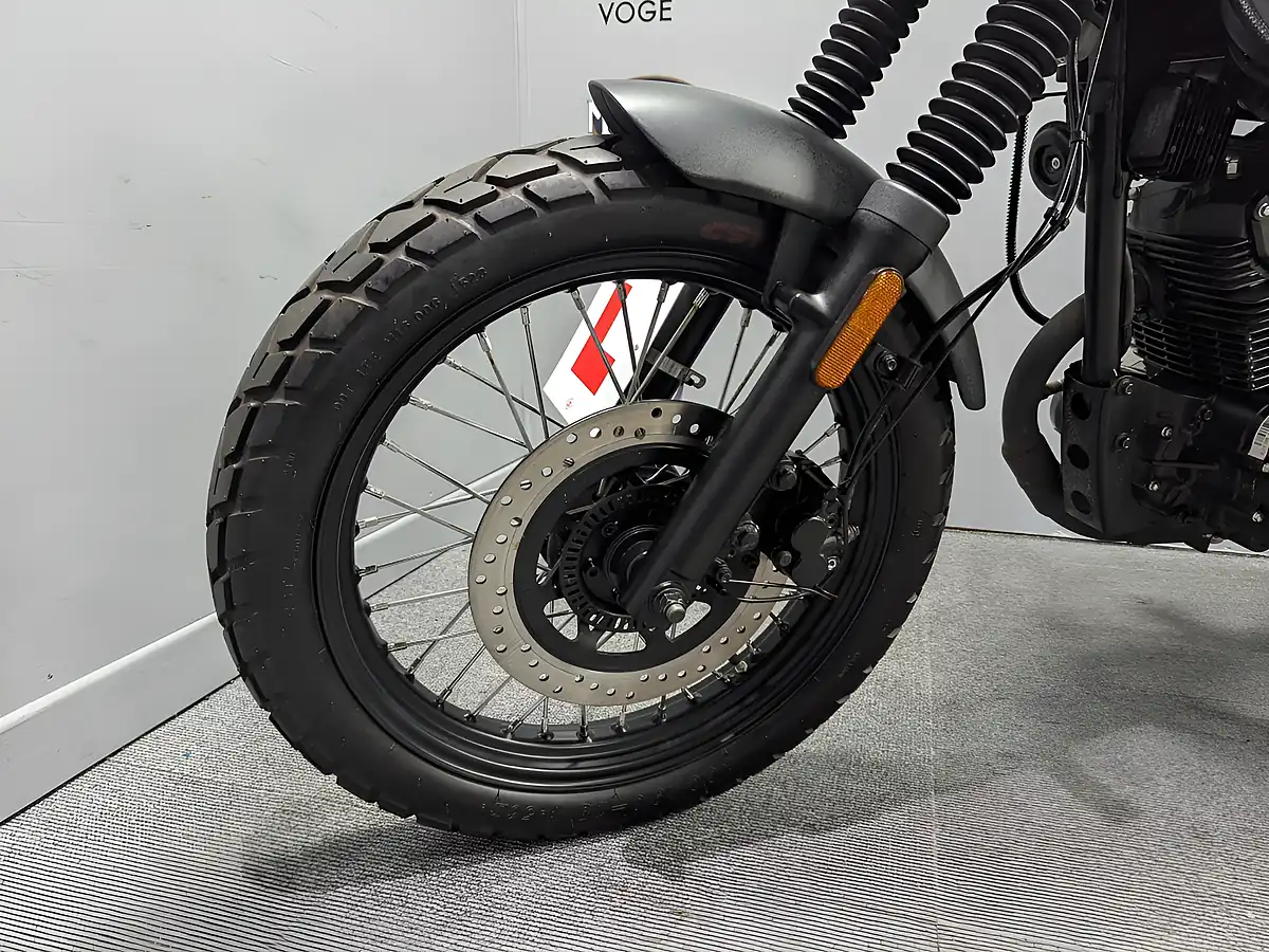 Used 2024 Keeway X-Light 125 Black/Silver - Interior and Exterior details 12