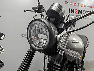 Used 2024 Keeway X-Light 125 Black/Silver - Interior and Exterior details 15
