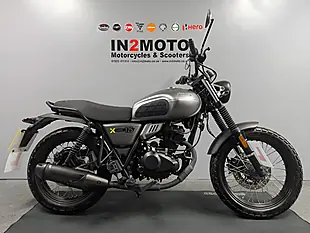 Used 2024 Keeway X-Light 125 Black/Silver - Interior and Exterior details 2