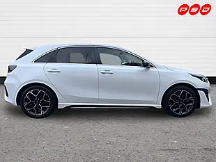 Used 2024 Kia Ceed GT-Line Fusion White - Interior and Exterior details 8