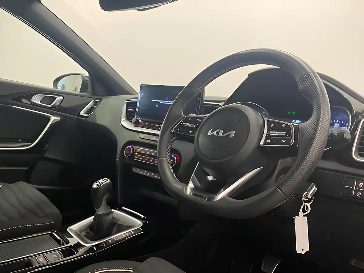 Used 2024 Kia Ceed GT-Line Orange - Interior and Exterior details 11
