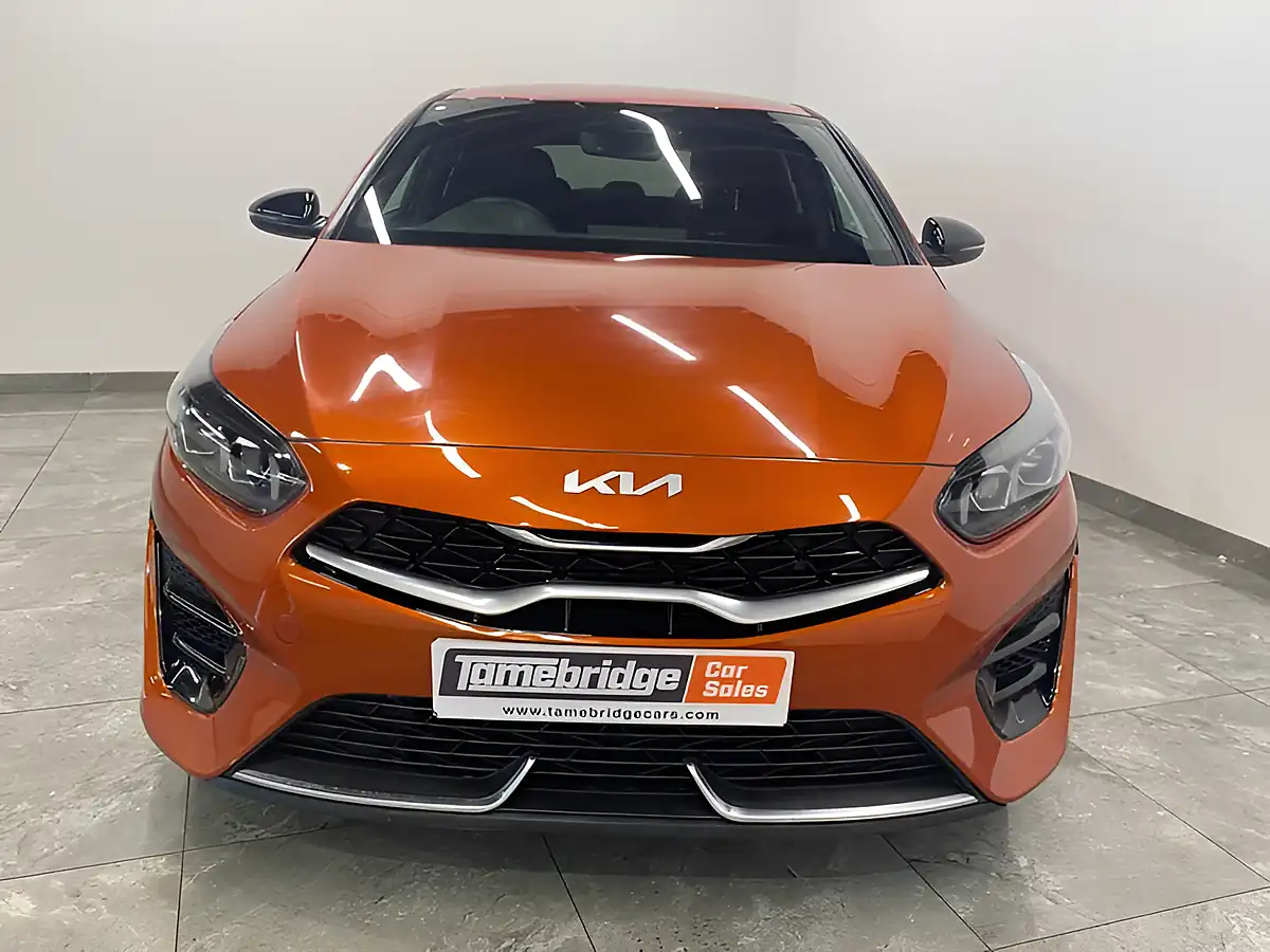 Used 2024 Kia Ceed GT-Line Orange - Interior and Exterior details 3
