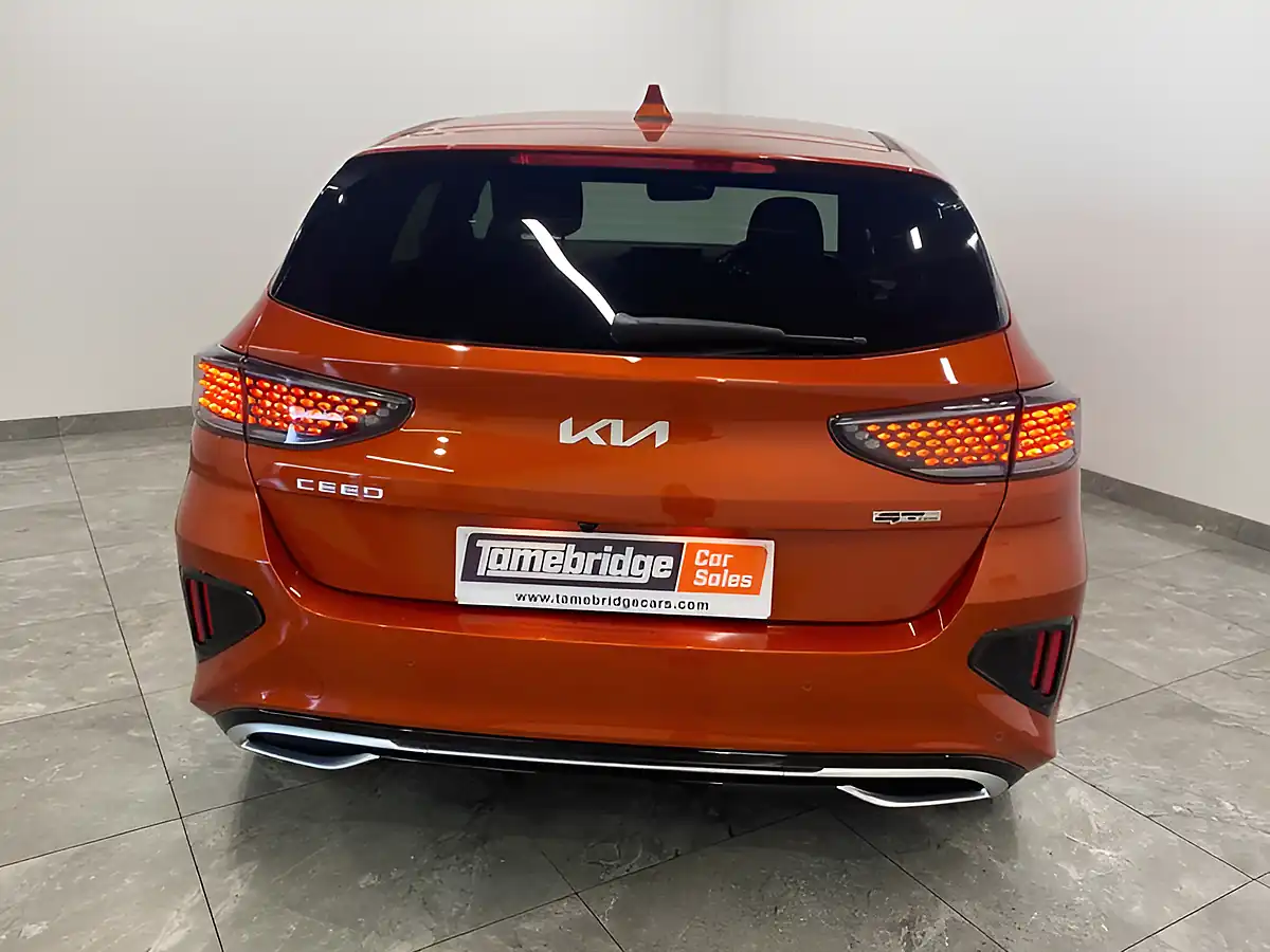 Used 2024 Kia Ceed GT-Line Orange - Interior and Exterior details 6