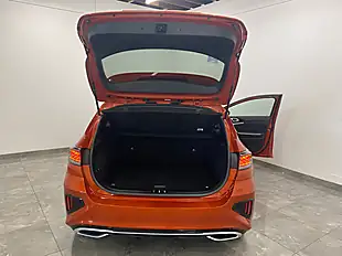Used 2024 Kia Ceed GT-Line Orange - Interior and Exterior details 8