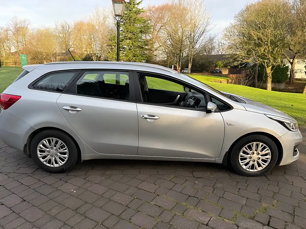 Used 2024 Kia Ceed Sportswagon Silver - Interior and Exterior details 2