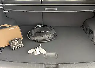 Used 2024 Kia EV3 GT-Line Shale Grey - Interior and Exterior details 13