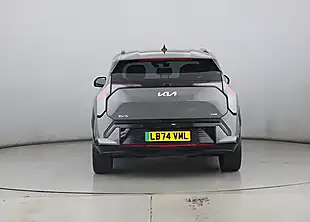 Used 2024 Kia EV3 GT-Line Shale Grey - Interior and Exterior details 4