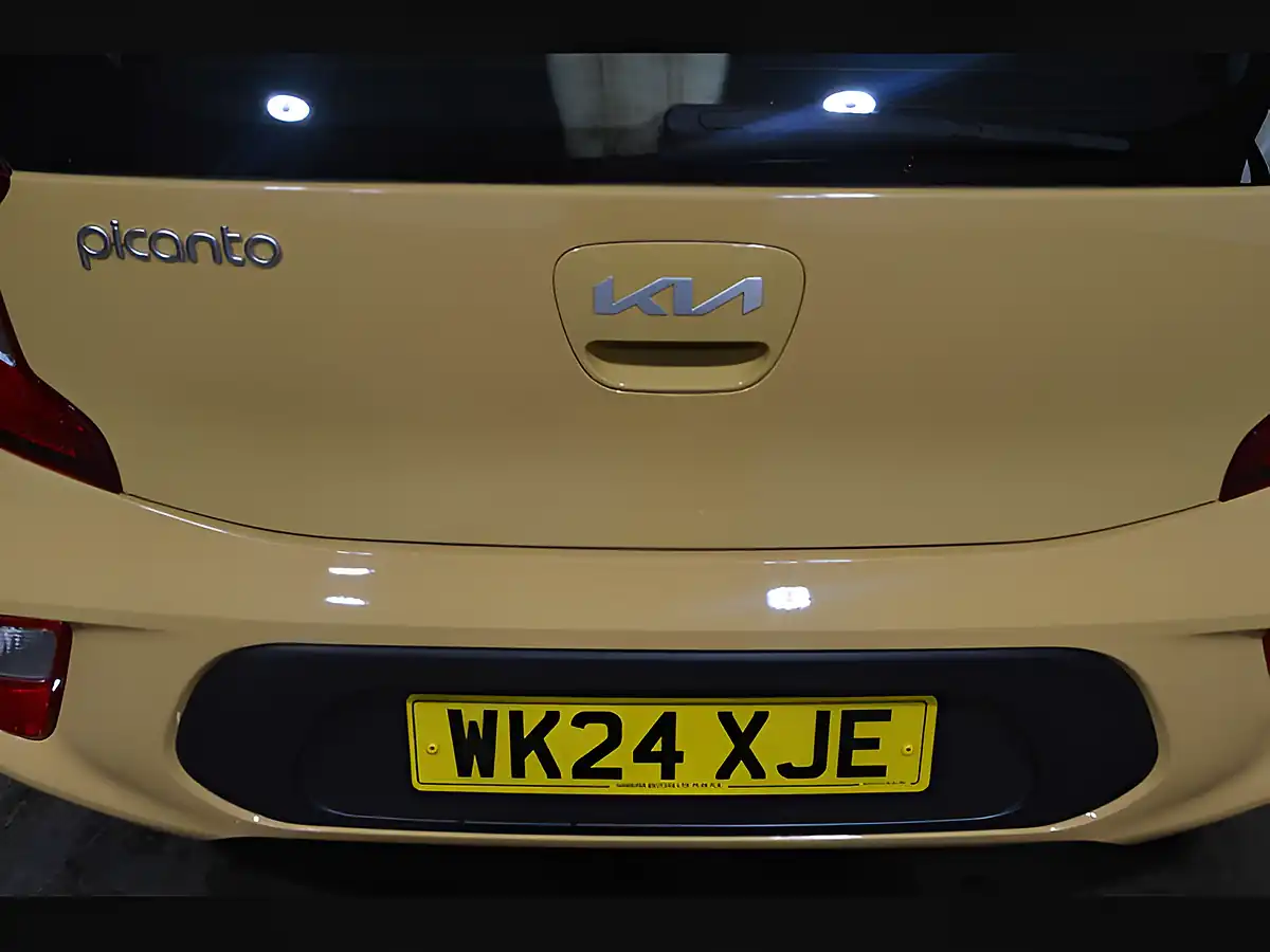 Used 2024 Kia Picanto 2 Honey Bee - Interior and Exterior details 17