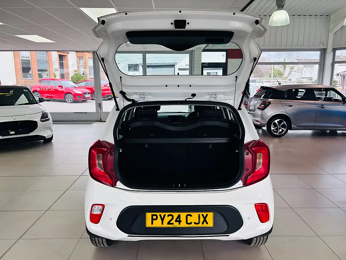 Used 2024 Kia Picanto 2 White - Interior and Exterior details 13