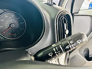 Used 2024 Kia Picanto 2 White - Interior and Exterior details 16