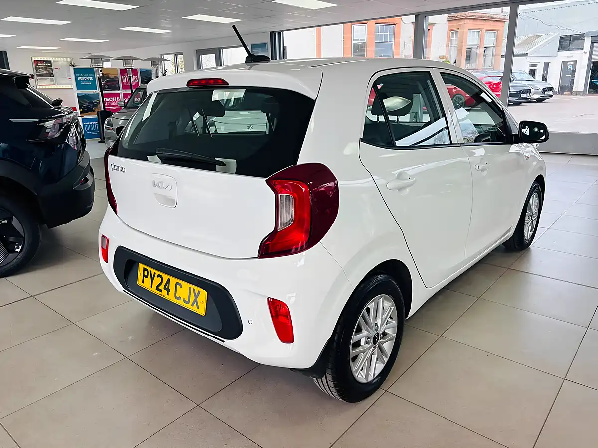 Used 2024 Kia Picanto 2 White - Interior and Exterior details 5