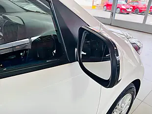 Used 2024 Kia Picanto 2 White - Interior and Exterior details 9