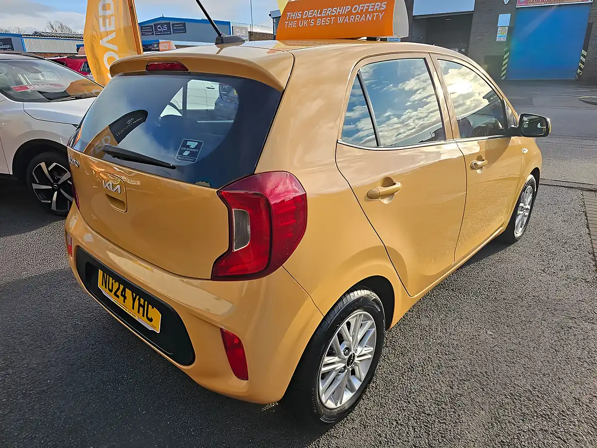 Used 2024 Kia Picanto 2 Yellow - Interior and Exterior details 4