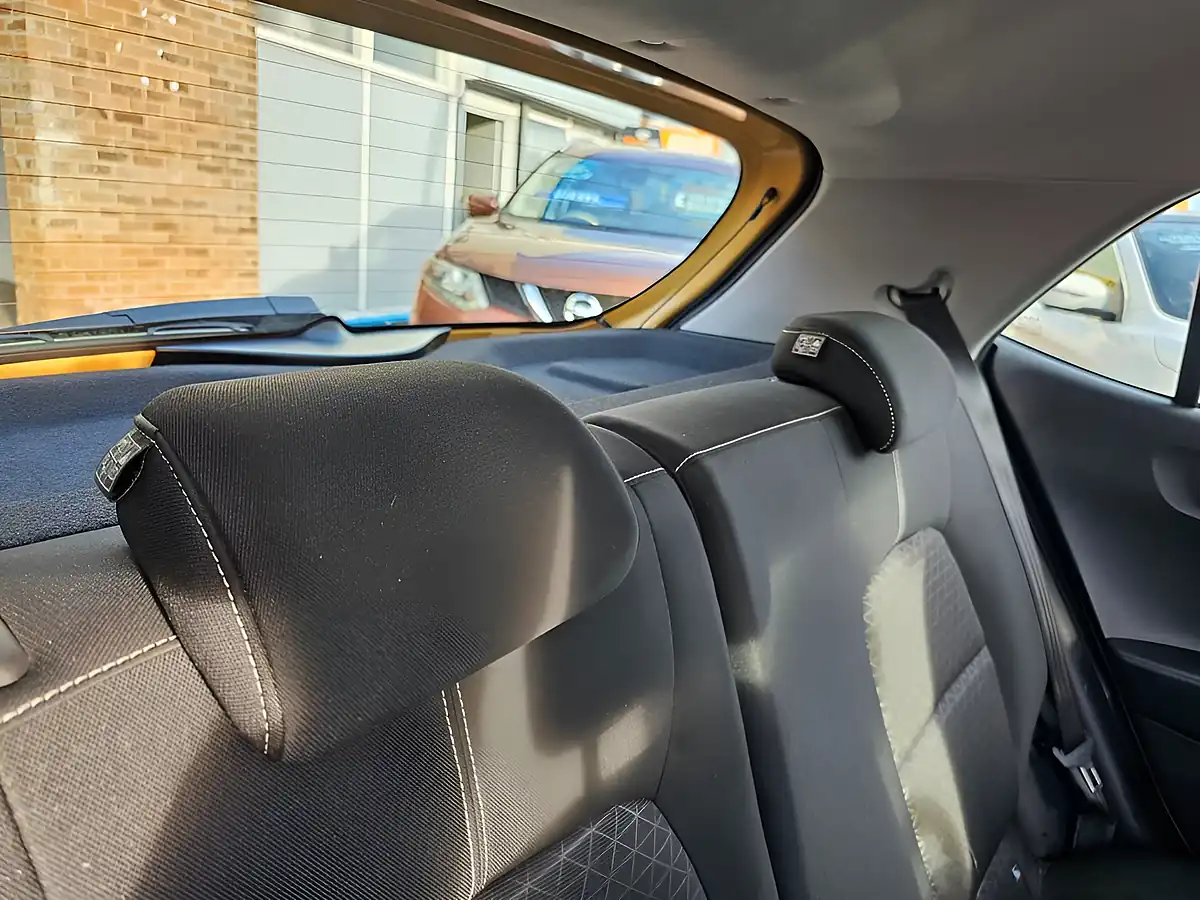 Used 2024 Kia Picanto 2 Yellow - Interior and Exterior details 9