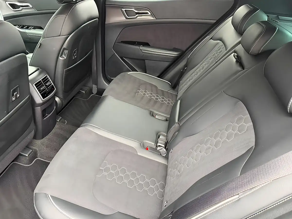Used 2024 Kia Sportage GT-Line Black - Interior and Exterior details 10
