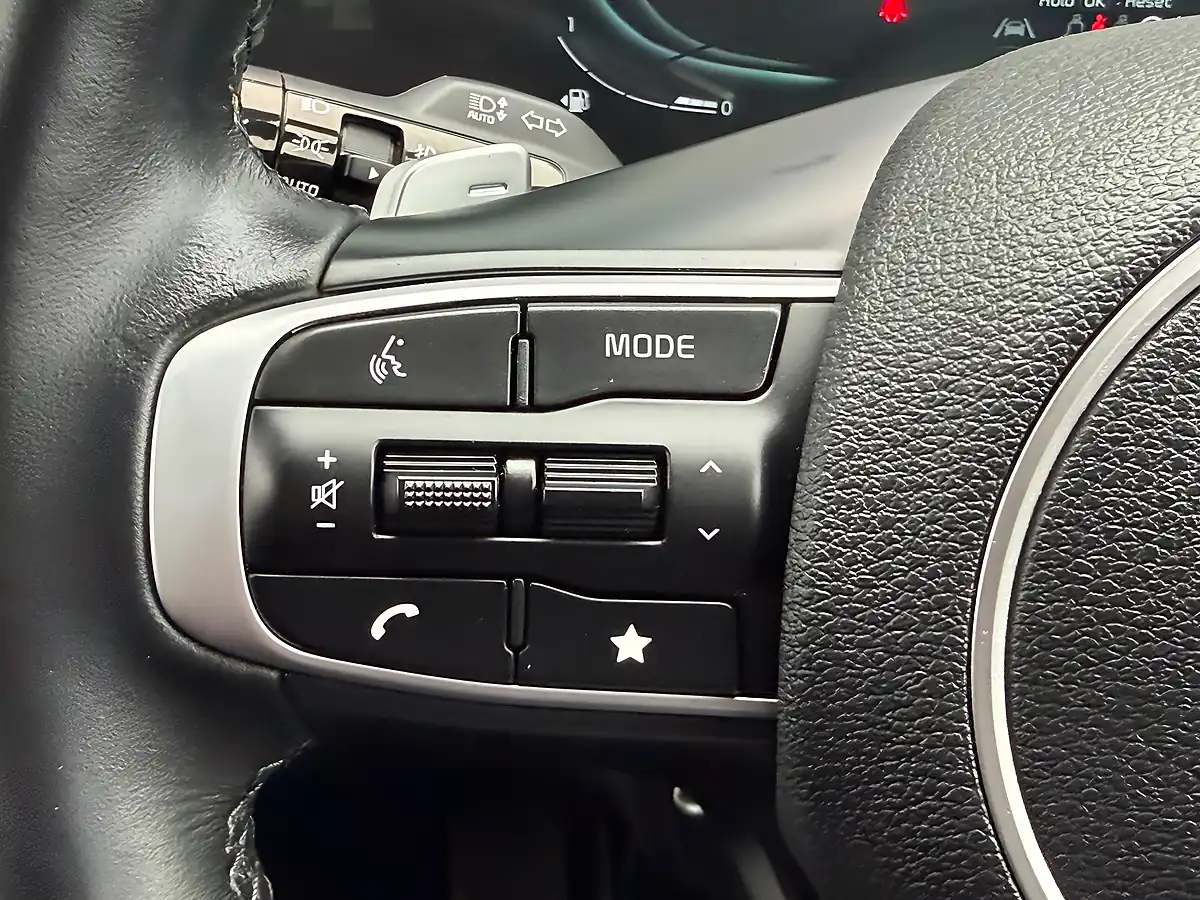 Used 2024 Kia Sportage GT-Line Black - Interior and Exterior details 12