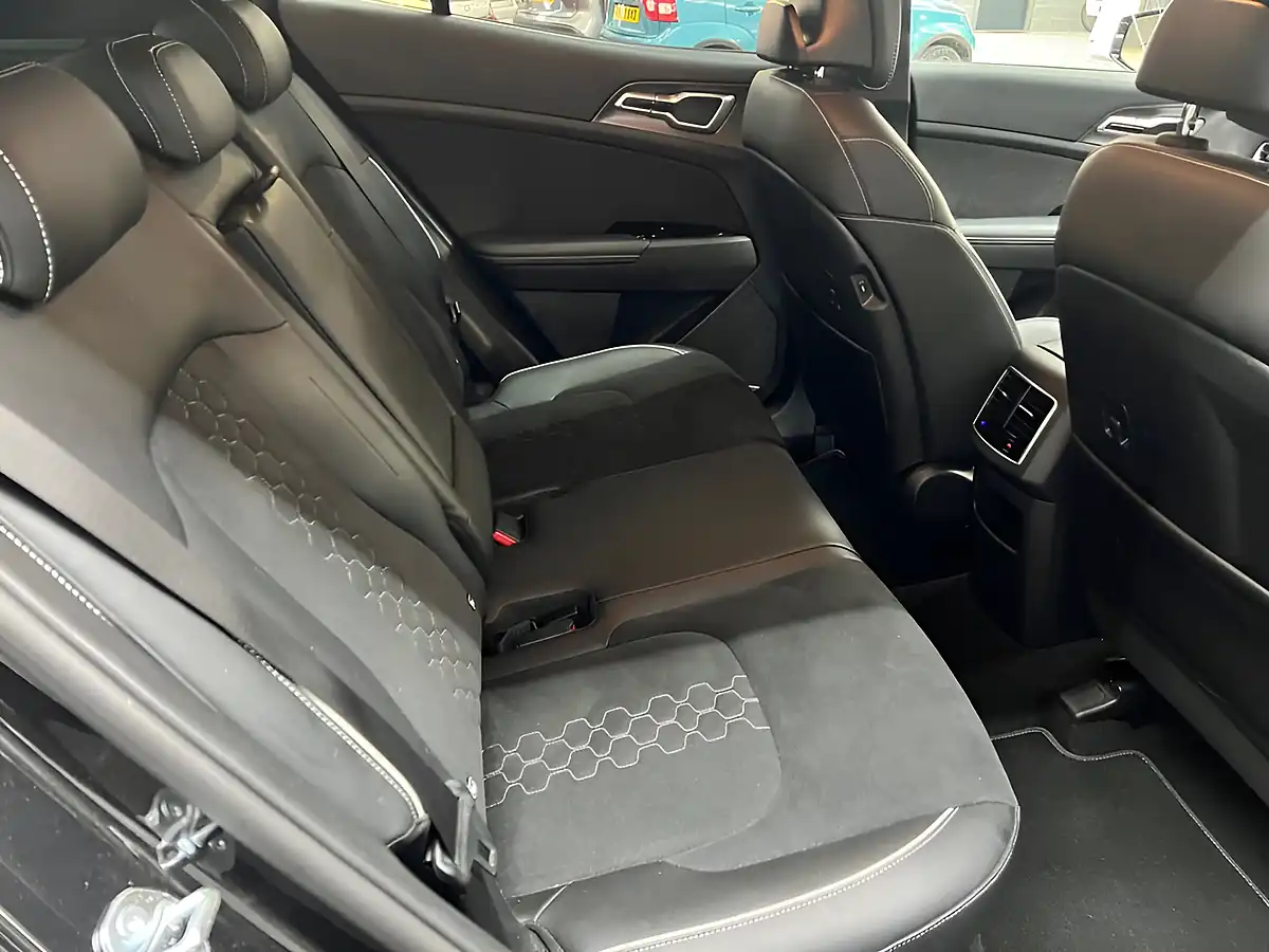 Used 2024 Kia Sportage GT-Line Black - Interior and Exterior details 13
