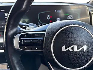 Used 2024 Kia Sportage GT-Line Experience Green - Interior and Exterior details 16